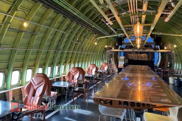 Cafe phủ vàng trên máy bay Boeing 747 - Bangkok - Thái Lan